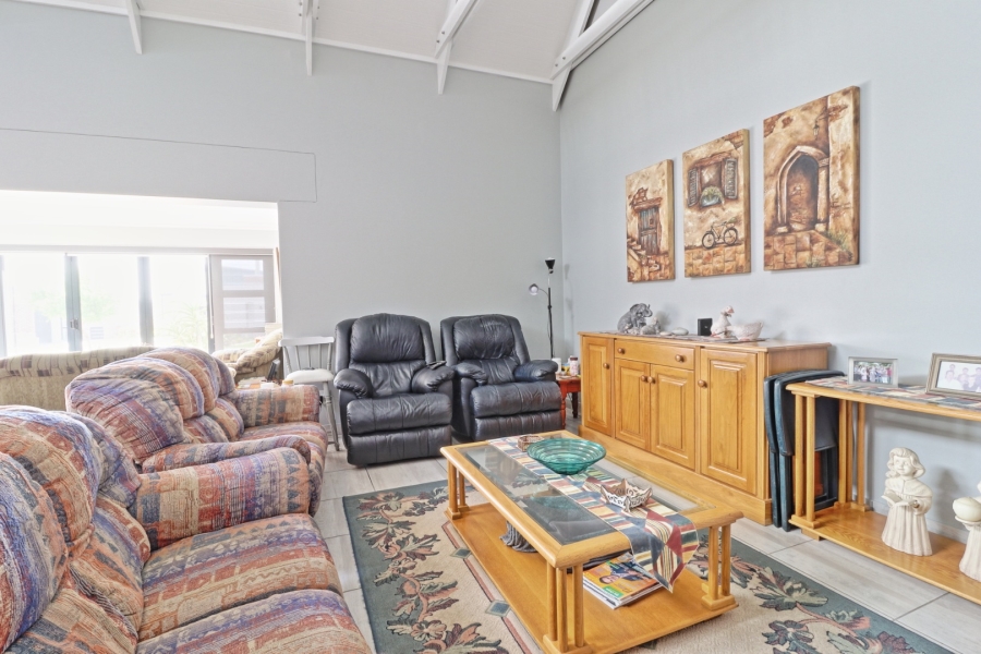 3 Bedroom Property for Sale in Hartenbos Central Western Cape